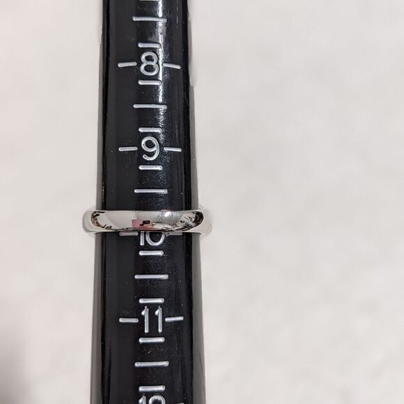 NWOT Sterling Silver and Cubic Zirconia Domed Cocktail Ring - Picture 13 of 14